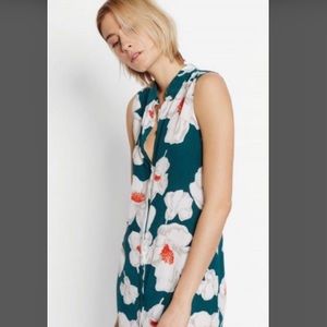 EQUIPMENT // Janna Silk Dress